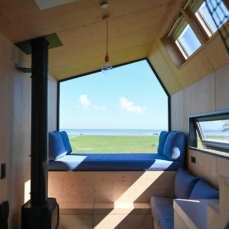 בית נופש Tiny House Pioneer 1 - Tiny Spot