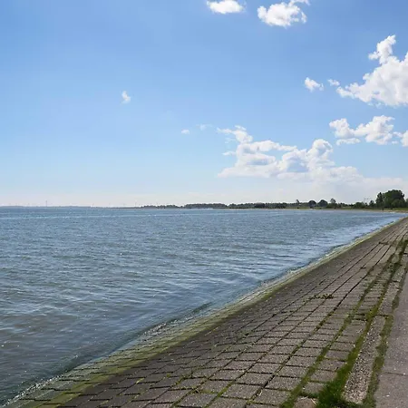 Tiny House Pioneer 1 - Tiny Spot *