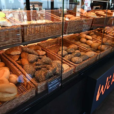 Tiny House Pioneer 1 - Tiny Spot