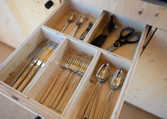 Tiny House Pioneer 1 - Tiny Spot